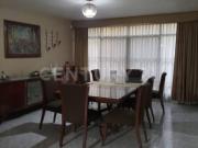 Casa Sola a 700 metros del cruce de Av Lago de Guadalupe...