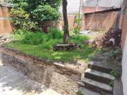 CASA SOLA CON LOCAL UBICADO