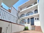 CASA SOLA EN EL CENTRO DE CUERNAVACA