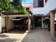 CASA SOLA EN FRACCIONAMIENTO RESIDENCIAL