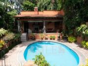 Casa Sola en Jardines de Acapatzingo Cuernavaca MAZ 1974 Cs