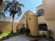 Casa Sola en Lomas de Atzingo Cuernavaca ITI 2048 Cs