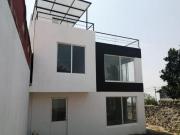 Casa Sola en Ocotepec Cuernavaca MAZ 2390 Cs