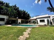 Casa Sola en Palmira Tinguindin Cuernavaca MAZ 1961 Cs