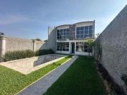 CASA SOLA EN PREVENTA 3 RECAMRAS MAS ESTUDIO 298 MTS...