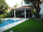 Casa sola en privada