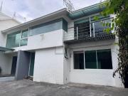 Casa sola en renta en Insurgentes Cuicuilco, Coyoacán,...