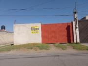 Casa sola en renta de un piso, amplio Jardin, caben 6...