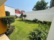 Casa Sola en Venta con Uso de Suelo Mixto. Col. Pradera