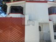 Casa sola en venta en Héroes del 5 de Mayo, Toluca, México