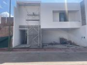Casa sola en venta en Lombardía, Irapuato, Guanajuato