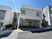 Casa sola en venta en Privada Fundadores, Monterrey,... Casa sola en venta en Privada Fundadores, Monterrey,...