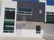 Casa sola en venta en Residencial el Refugio, Querétaro,... Casa sola en venta en Residencial el Refugio, Querétaro,...