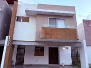 Casa sola en venta en Valle la Rioja, Apodaca, Nuevo León
