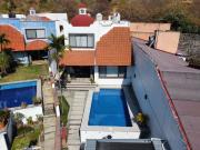 CASA SOLA EN VENTA ESTILO CUERNAVACA