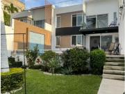 Casa sola en venta seminueva a 5 minutos de la autopista