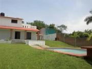 CASA SOLA EN YAUTEPEC MORELOS