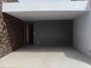 CASA SOLA NUEVA CON ALBERCA UN NIVEL
