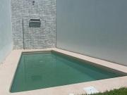 Casa sola nueva en venta con alberca y jardin en Lomas...