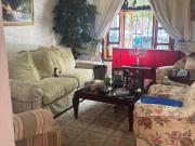 Casa sola Tipo Colonial en Venta en Col. Del Valle Al.c...