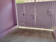 CASA SOLA UN NIVEL CUENTA CON UN PEQUEÑO DEPTO LOMAS DE...