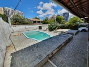 Casa solta para venda com piscina, 3 quartos, 1 suãte,...