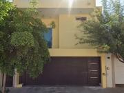 CASA SUPER ATRACTIVA EN JARDINES DEL BOSQUE EN LOS MOCHIS CASA SUPER ATRACTIVA EN JARDINES DEL BOSQUE EN LOS MOCHIS