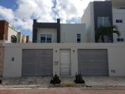 Casa Minimalista de Lujo en Venta en Cancún, SM 12