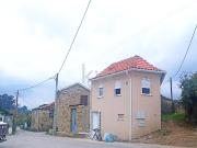 Casa T1+1 restaurada na Torre de Carvalhais, São Pedro...
