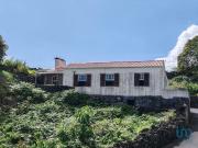 Casa T3 em Lajes do Pico de 100,00 m²