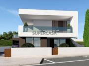 Casa T3 em Tornada e Salir do Porto de 211,00 m²