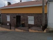 Casa T4 em Azinhoso de 100,00 m²