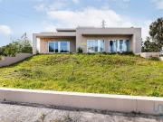 Casa T4 em Cortegaça de 757,00 m²