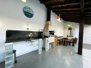 Casa tÃrrea com 150 mÂ², 3 dormitÃ³rios, 2 suÃtes,...