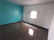 Casa térrea com 2 quartos para locação em Jardim Santo...