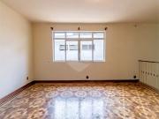 Casa tÃrrea com 3 quartos Ã venda ou para locaÃ§Ã£o em...