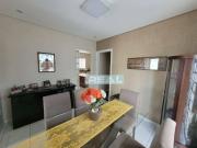 Casa térrea com 4 dormitórios à venda, 203 m² por R$...