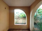 Casa tÃrrea na rua 3 dormitÃ³rios