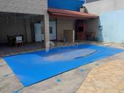 Casa TÃrrea para locaÃ§Ã£o 3 suÃtes, Piscina,...