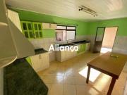 Casa tÃrrea para LocaÃ§Ã£o com 3 dormitÃ³rios 2 vagas de...