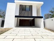 CASA TAMARA RESIDENCIAL ZONA COUNTRY