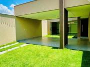 Casa Térrea, a 5 minutos do Buriti Shopping, no Jardim...