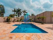 Casa térrea à venda no Cond. Jardim Passargada A