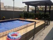 Casa térrea com piscina aquecida no Condomínio do Lago