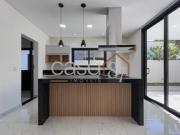 Casa térrea nova, com 3 quartos sendo 1 suíte, e...