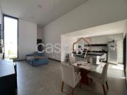 Casa Térrea, semi nova e moderna, com 3 Dormitório e...