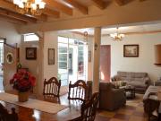 Casa con Local Comercial y Potencial de Desarrollo | 230...