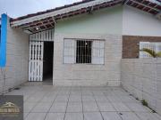Casa térrea 02 dormitórios Praia de Mongaguá há Passos...