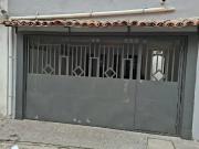 Casa Térrea 1 Dorms para Alugar 100 m² por R$ 1.500,00