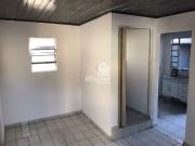 Casa Térrea 1 Dorms para Alugar 20 m² por R$ 850,00